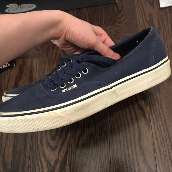 Off the wall navy vans - Picture 3 of 6